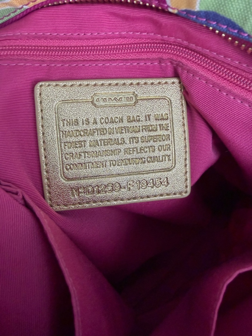 Y2K Coach Poppy Graffiti Crossbody Bag F19454 - Picture 10 of 15